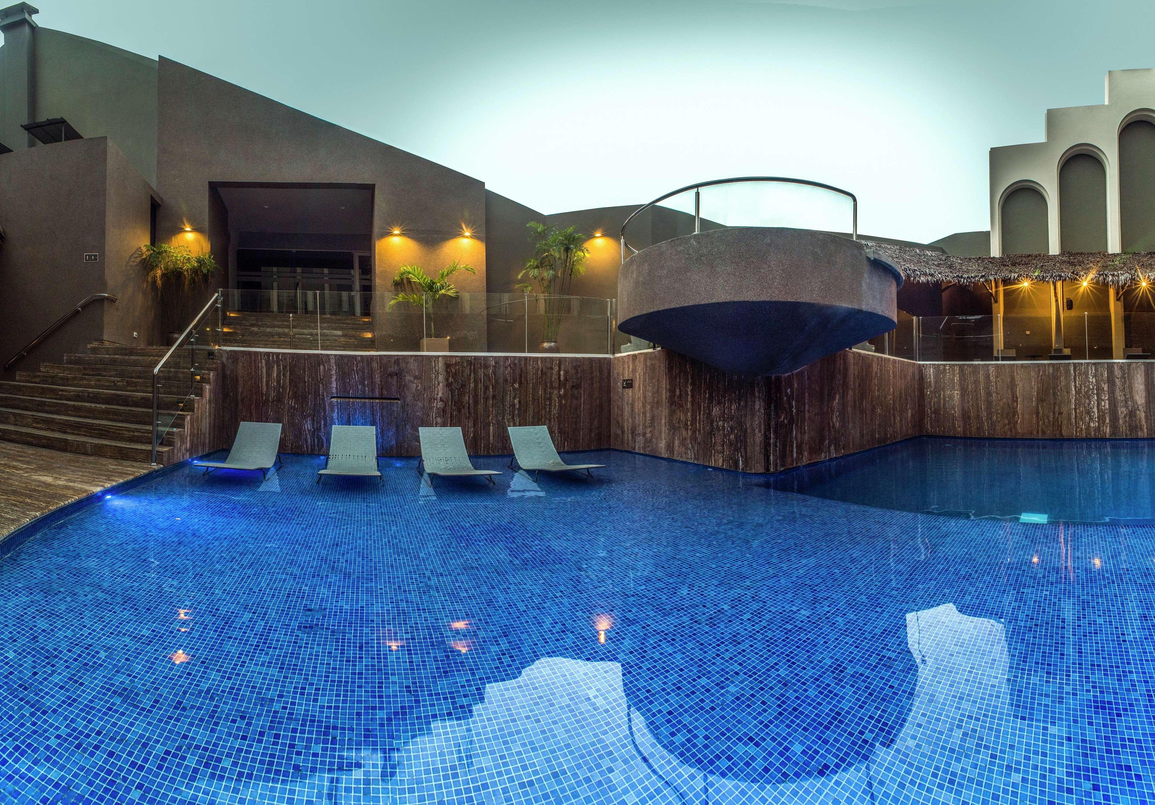 Doubletree By Hilton Iquitos Hotel Exterior foto
