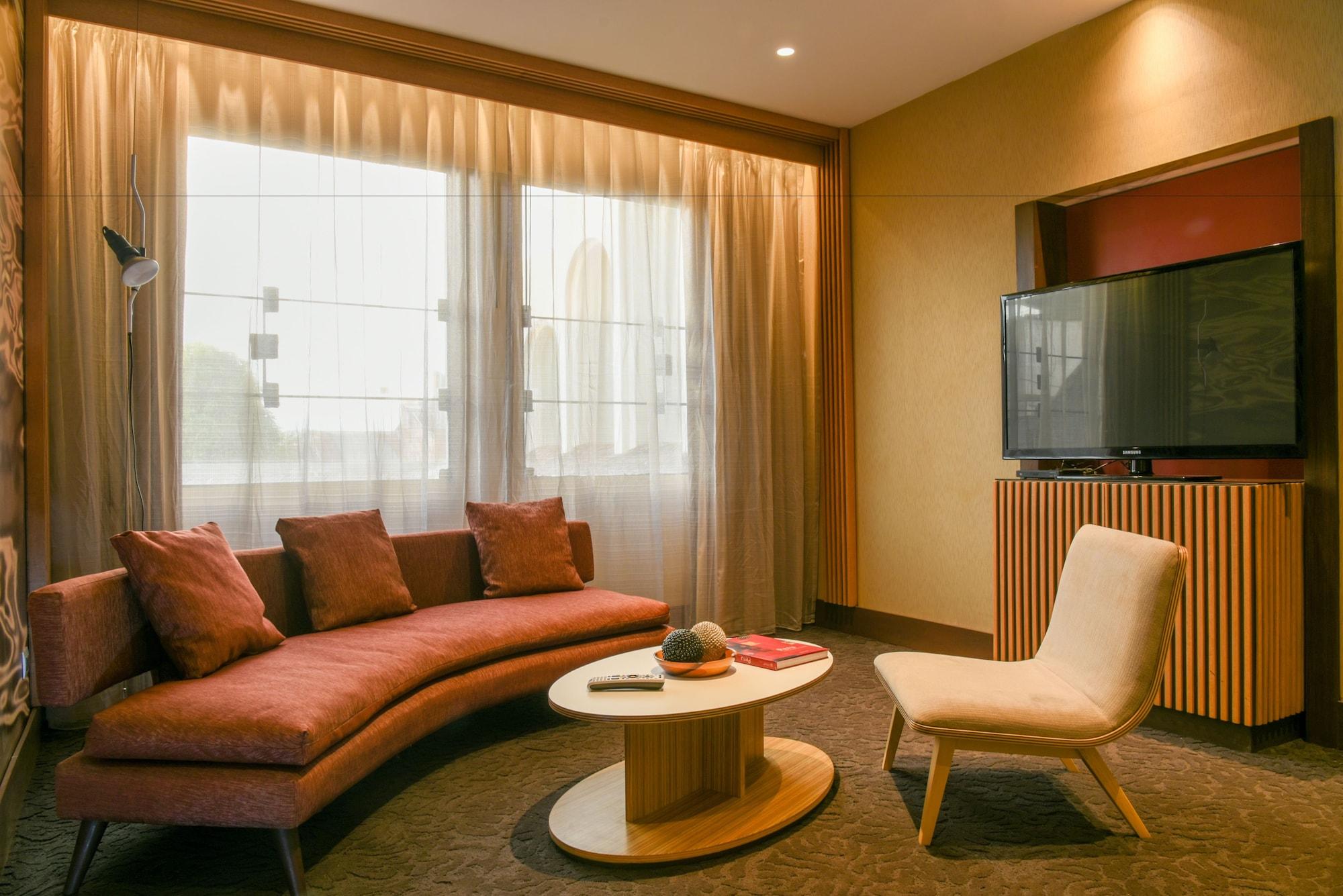 Doubletree By Hilton Iquitos Hotel Exterior foto